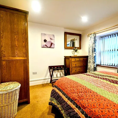 Renovated 5 Bedroom Farmhouse In Picturesque Eskdale, Lake District