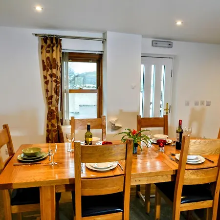 Renovated 5 Bedroom Farmhouse In Picturesque Eskdale, Lake District * אסקדייל
