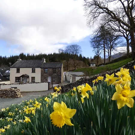 Renovated 5 Bedroom Farmhouse In Picturesque Eskdale, Lake District בית נופש