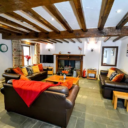 בית נופש Renovated 5 Bedroom Farmhouse In Picturesque Eskdale, Lake District *